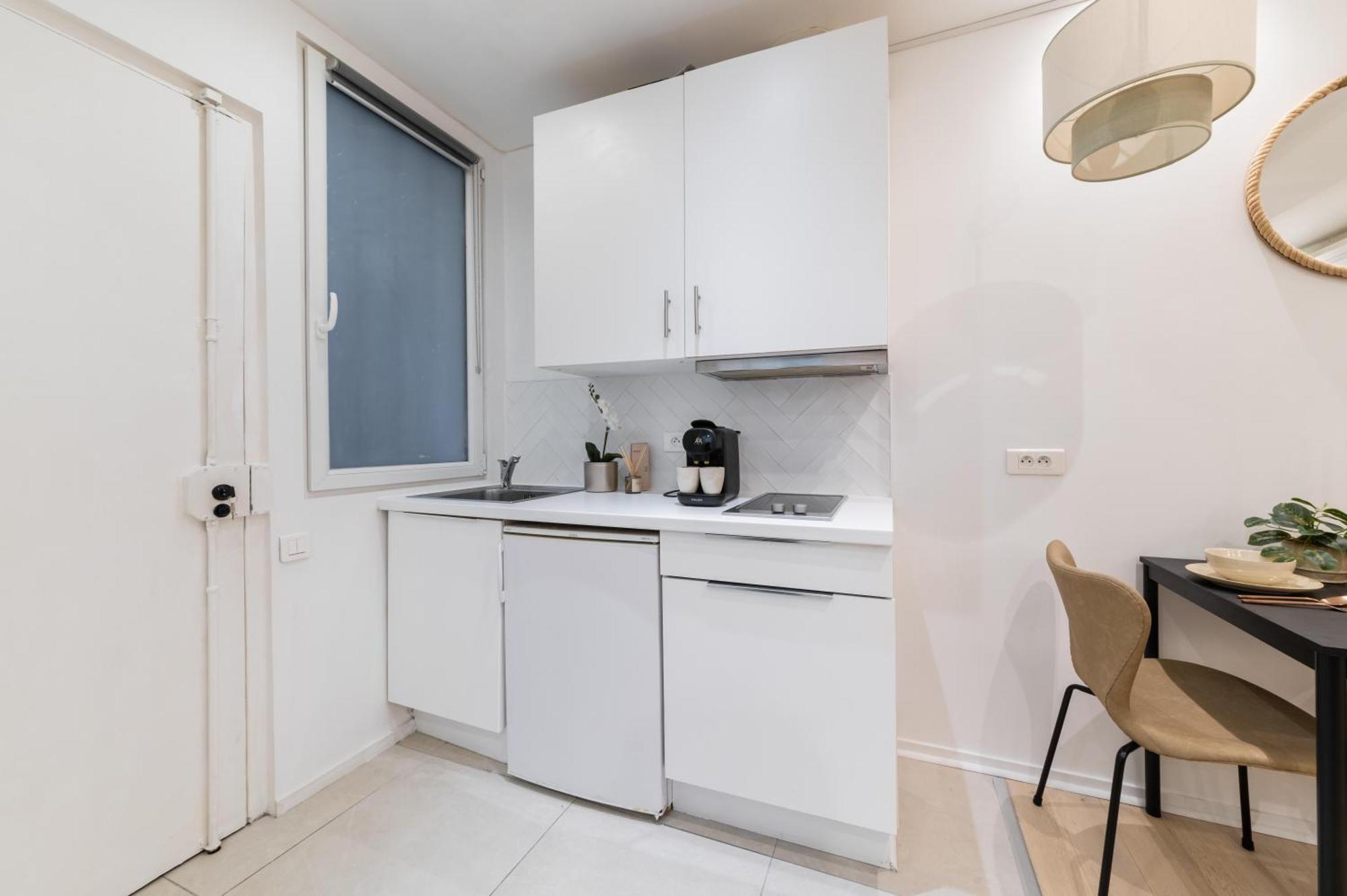Imhost 8 - Lovely Studio At St Michel-Notre Dame Paris Exterior foto